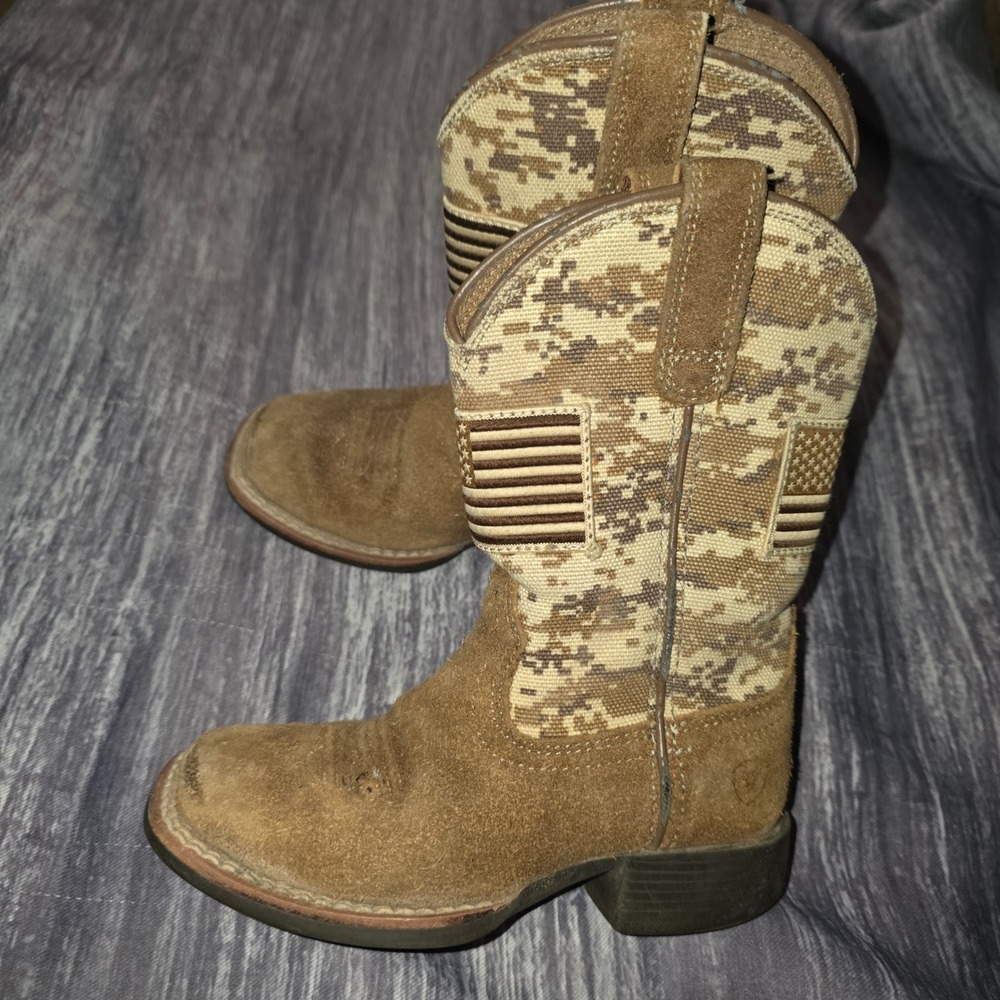 Ariat 10019913 Brown Suede Digital Camo American Flag Western Boots Toddler Sz 8
